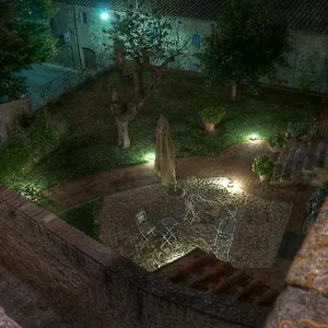 2* Bed & Breakfast Arnolfo
